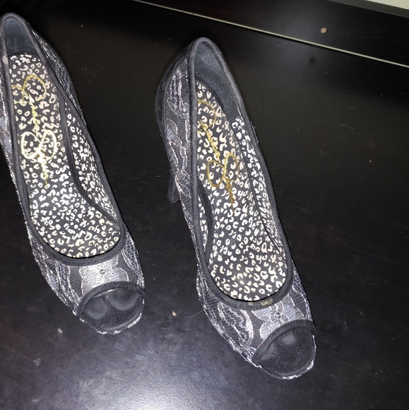 Dress Heels Lace Platforms - Picture 2 of 2